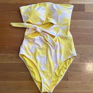 Aerie Wrap Strapless One Piece Swimsuit